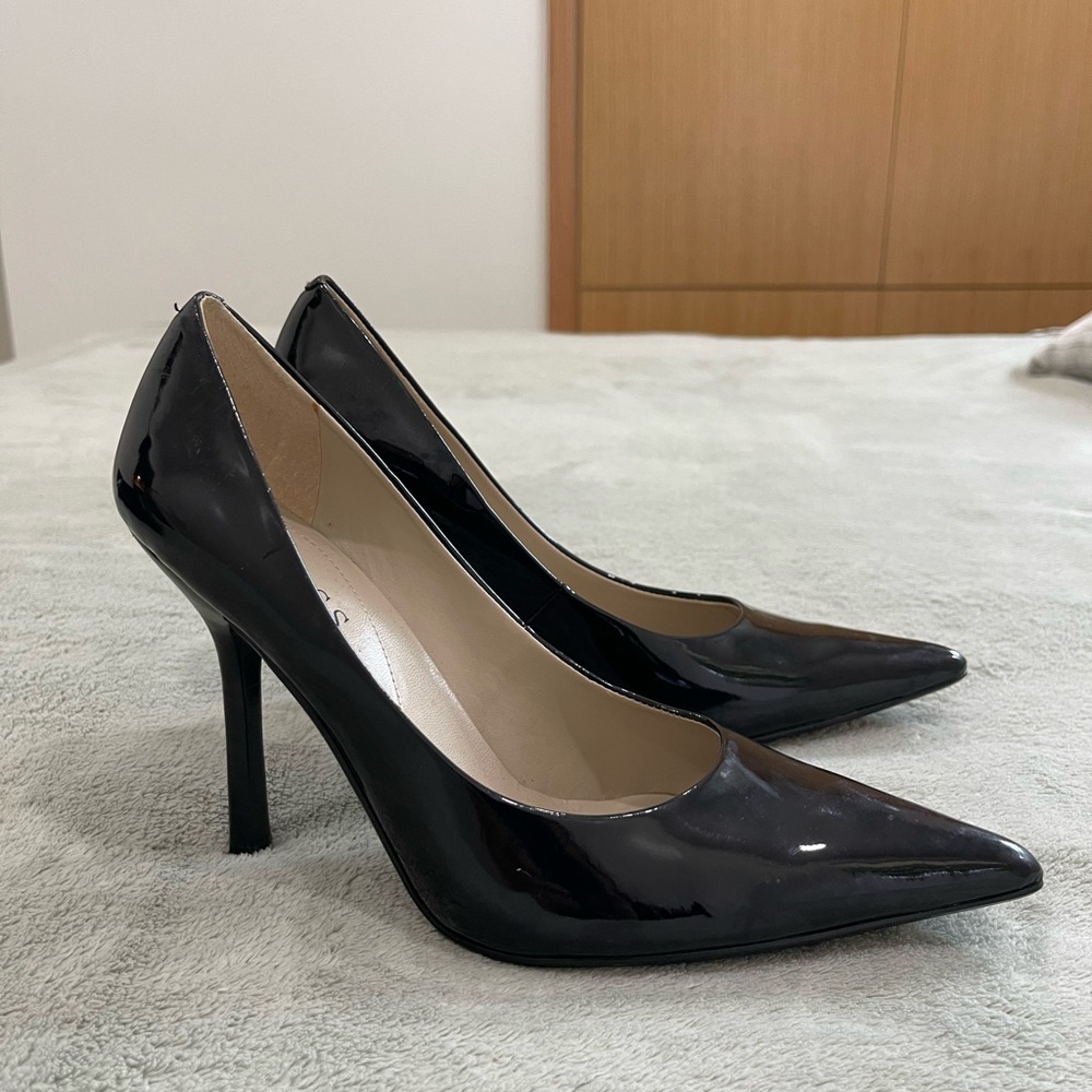 Guess 4-in Black Patent Leather Heels